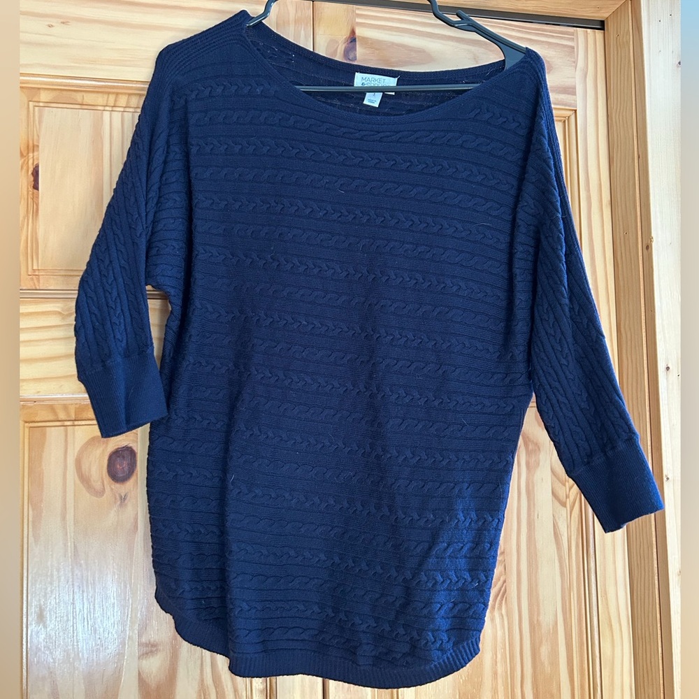 Navy blue market & spruce sweater